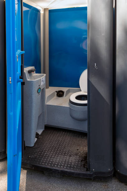Best Portable restroom trailer rental  in Meron Park, CA